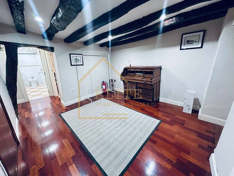 Foto 344e4a63-d6bd-4377-8c1e-0183af0d072d. Pis amb calefacció a Casco Viejo Bilbao