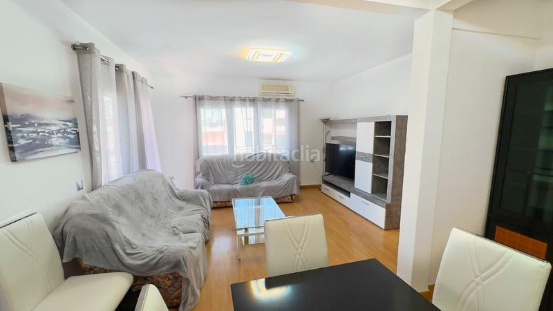 Foto 75793e8a-c903-44c8-9b10-3de992347bdd. Appartamento con riscaldamento parcheggio piscina in Benidorm