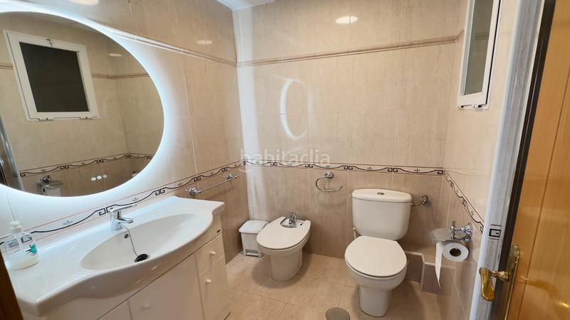 Foto ac537758-e25b-4dfc-aabf-e702ad29415d. Appartamento con riscaldamento parcheggio piscina in Benidorm