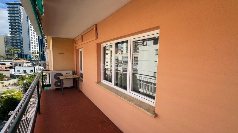 Foto d98d969e-1e3f-4970-be65-302fb1ad1779. Appartamento con riscaldamento parcheggio piscina in Benidorm