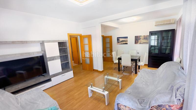 Foto f1963539-d16a-4468-a9c6-1909450e638e. Appartamento con riscaldamento parcheggio piscina in Benidorm
