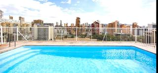 Etagenwohnung in Centro Urbano. Amplio piso en venta en parque de laigera, benidorm.