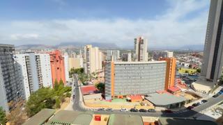 Appartement à Calle de viena 6. Piso reformado en venta, zona rincon de loix alto, benidorm  ali