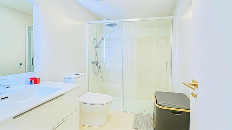 Foto c28c2144-e2a2-46e2-84e6-831f3ec7f600. Flat with heating parking terrace in Playa Levante Benidorm