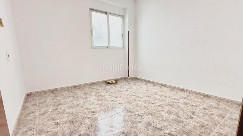 Foto e2940f27-4ece-4b84-b63a-6e8047a07303. Flat in Centro Urbano Benidorm