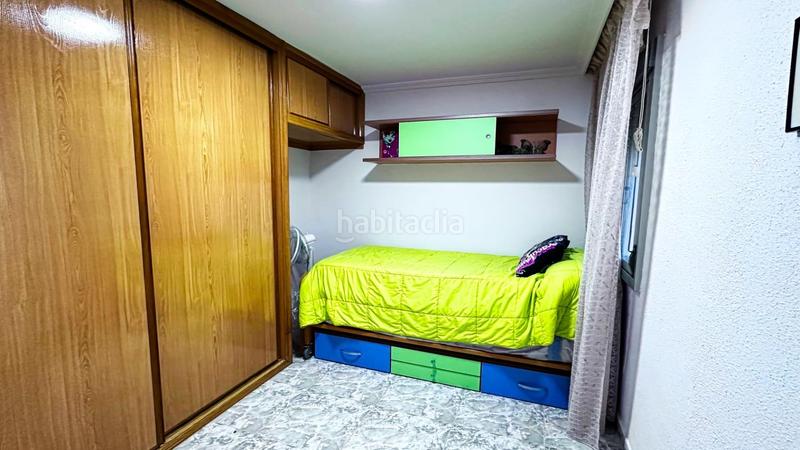 Foto d7ad56cd-6c98-4779-9e74-f64891768160. Flat in Centro Urbano Benidorm