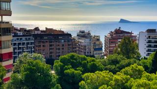 Appartamento  Avenida de nicaragua. Encantador piso en venta,   pueblo poniente, benidorm  tu oportu