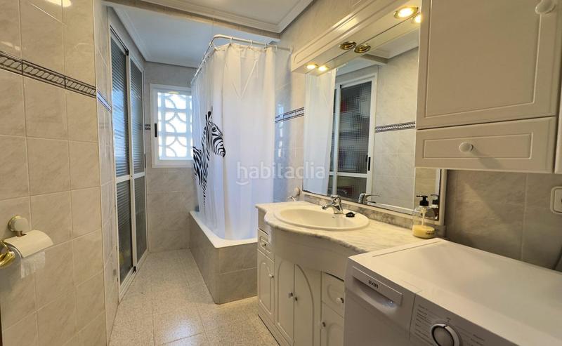 Foto 85565a9a-befa-4310-9b91-2a0652064532. Appartement avec parking piscine dans Playa Poniente Benidorm