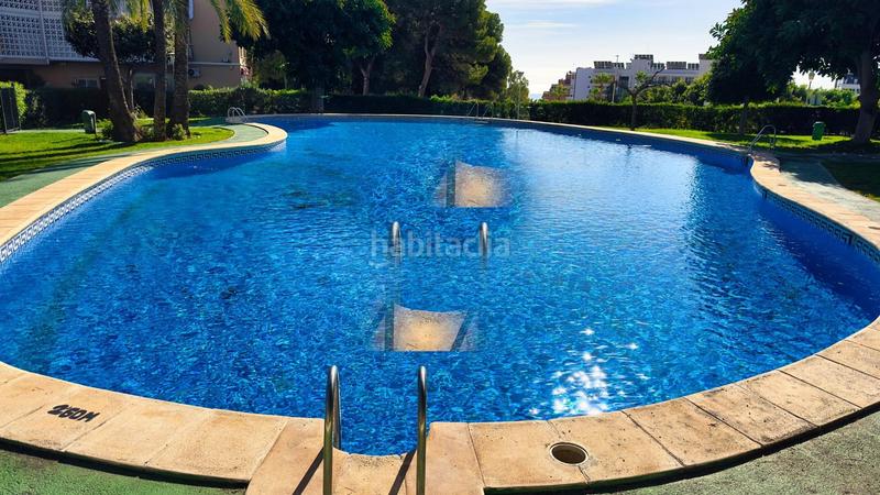 Foto c4c99113-ed9f-4770-8515-39ccd021e1b3. Appartement avec parking piscine dans Playa Poniente Benidorm