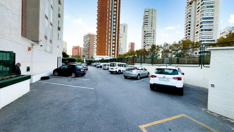 Foto 4a498c0f-f91d-49b7-b149-635654129172. Apartment with parking pool in Levante Alto Benidorm
