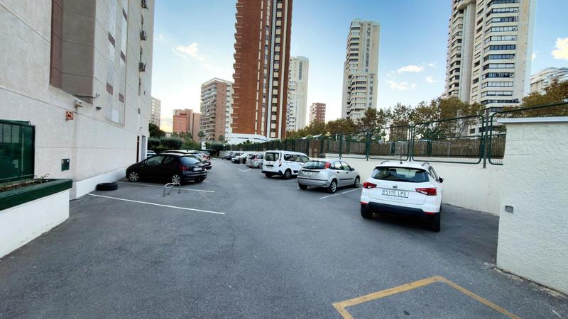 Foto 4bd01e84-f94b-4634-8b98-efb72c0940f6. Apartment with parking pool in Levante Alto Benidorm
