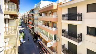 Pis  Calle de toms ortuo. Piso en  venta en el centro de benidorm listo para entrar a vivi