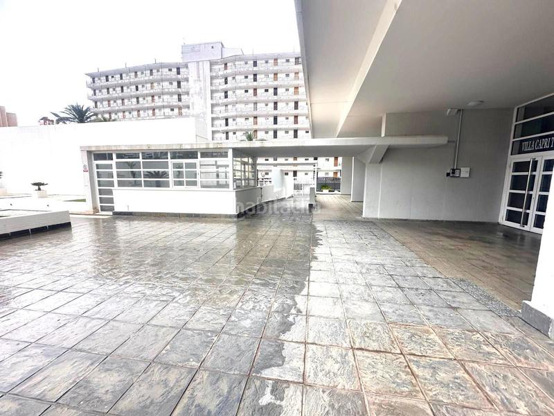Foto 8efe0383-611a-4199-adbb-6d29e043bca7. Piso  en avenida de estocolmo, rincón de loix, en Benidorm