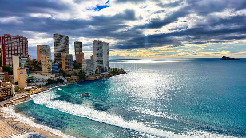 Foto 3a67d6be-ebba-47a3-8f90-5d7eec4e542c. Pis a avenida de madrid a Playa Levante Benidorm