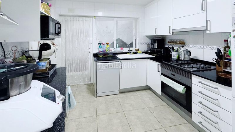 Foto 91e7a1d3-a51d-4a7e-8f7a-b89079b2956e. Flat in Centro Urbano Benidorm