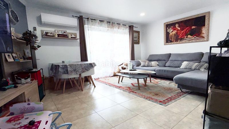 Foto ed0f9aec-e6a8-44e8-9bc2-e2497111f593. Flat in Centro Urbano Benidorm