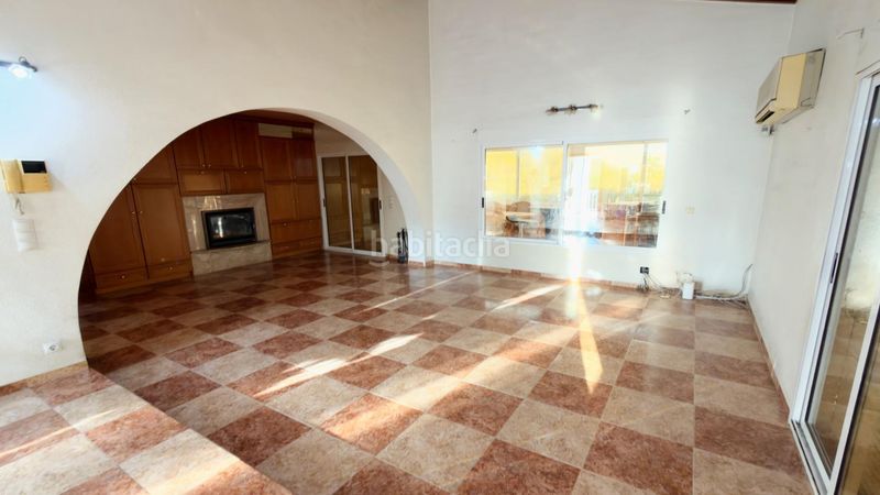 Foto 23c7601c-aa92-41f7-ad31-9ae9f7ddab50. Xalet amb aparcament piscina a La Nucia Pueblo Nucia (la)