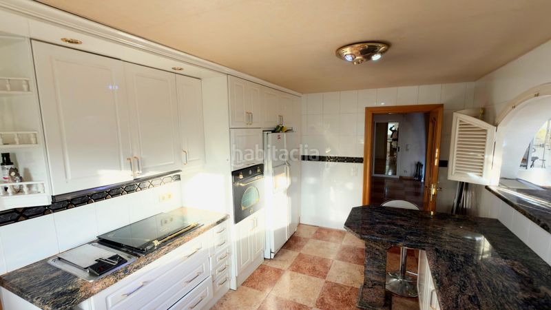 Foto 6ceb3e5a-d03f-4554-adbc-fd75b87a042a. Xalet amb aparcament piscina a La Nucia Pueblo Nucia (la)