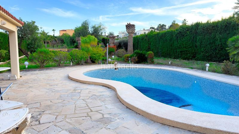 Foto 780547c7-9a25-4a65-92a0-4bc5780bdae6. Xalet amb aparcament piscina a La Nucia Pueblo Nucia (la)