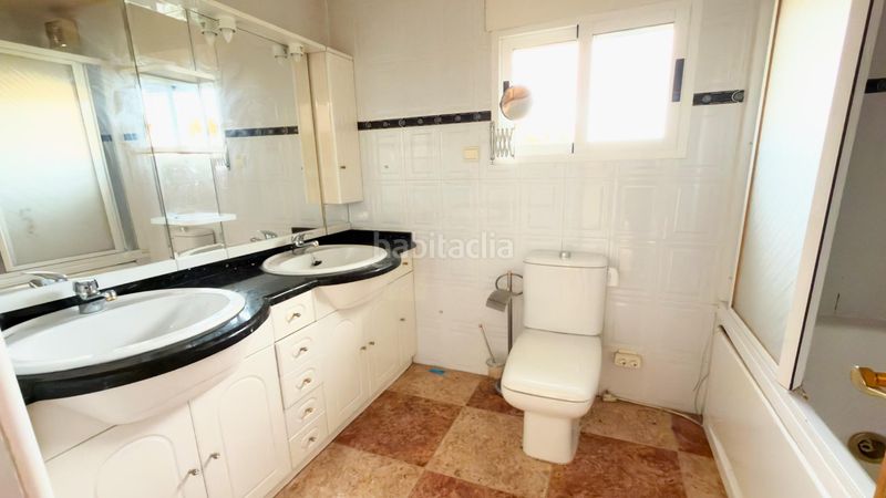 Foto a6f27cb2-a7fc-436c-99aa-b2d07bbee1e5. Xalet amb aparcament piscina a La Nucia Pueblo Nucia (la)