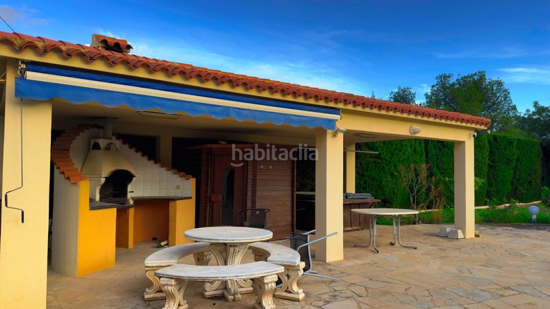 Foto ed7c302f-5663-4b4d-9571-5983eaca757b. Xalet amb aparcament piscina a La Nucia Pueblo Nucia (la)