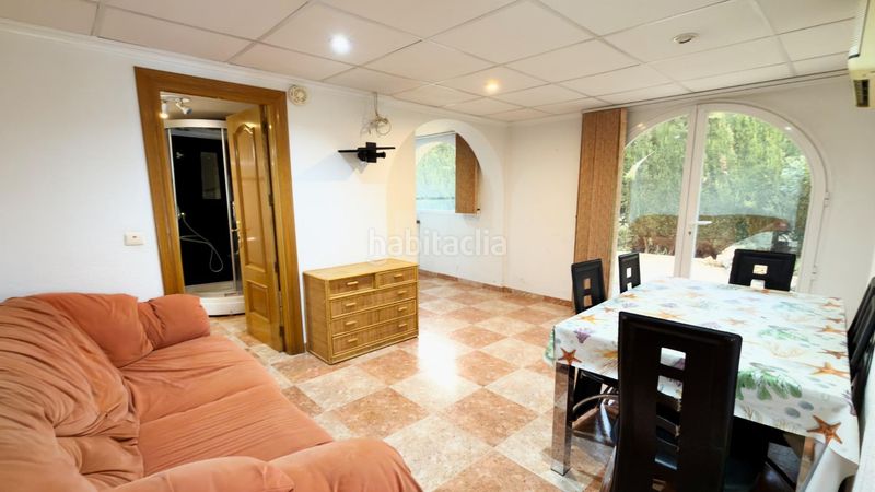 Foto f0f0b8ac-f346-495b-91f8-8e66f2b917d0. Xalet amb aparcament piscina a La Nucia Pueblo Nucia (la)