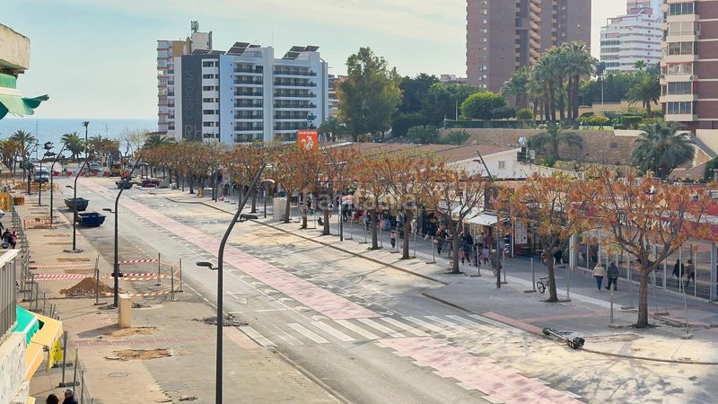 Foto 190bd9c8-e0c0-439f-8afe-b73d5628b7fc. Flat with parking in Centro Urbano Benidorm