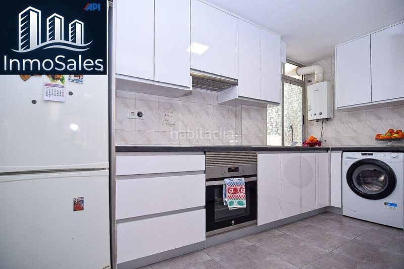 Foto 32d78a97-1f3a-4992-9359-47e55f3dea76. Flat in Centro Urbano Benidorm