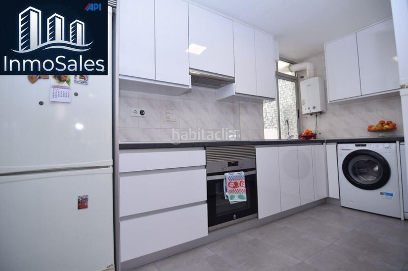 Foto 46d87fd0-4c21-4209-9bda-25f9c7cb5fac. Flat in Centro Urbano Benidorm