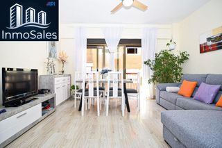 Pis  Calle apolo xi. Piso en venta centro benidorm  3 hab., 100 m2, a 500 m del mar