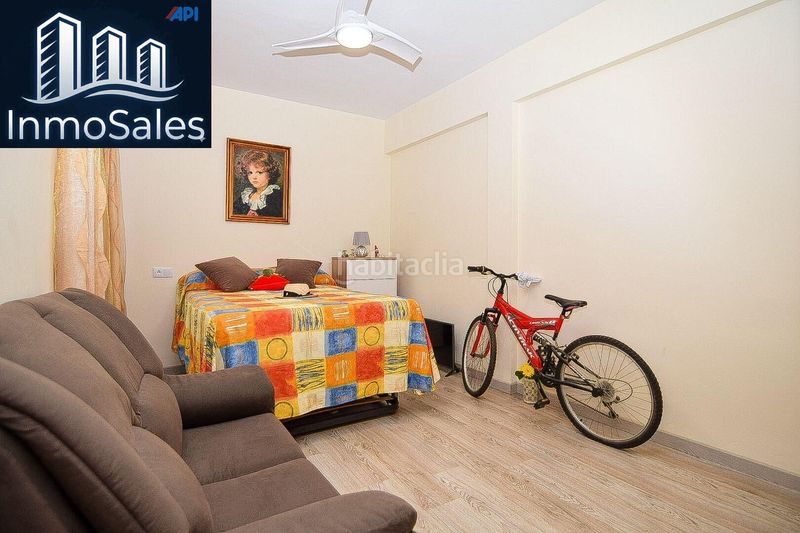 Foto 8fd87fc6-177e-4a0a-a2ea-08778f0ffe21. Flat in Centro Urbano Benidorm