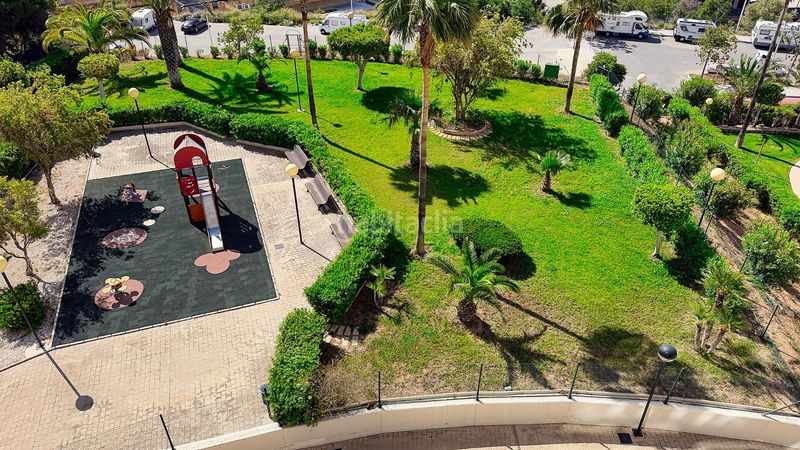 Foto 192d66e8-077a-4b8e-8498-62a09e85972c. Piso en avenida marina alta 4 piso playa de poniente, en Benidorm