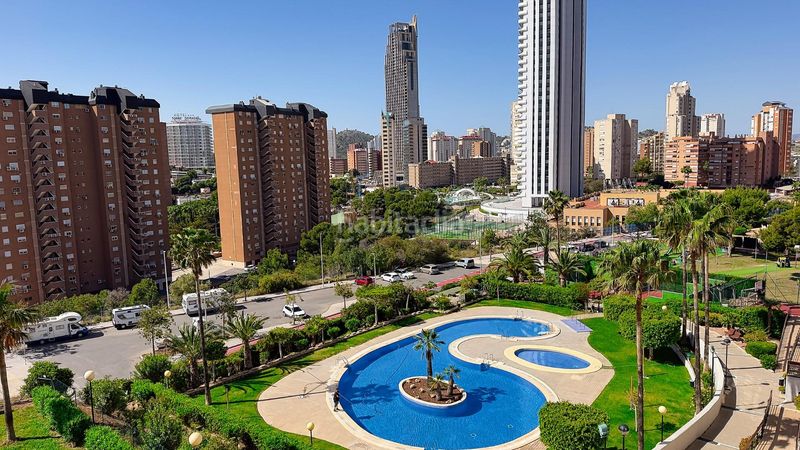 Foto 515095de-06f3-4160-9ed9-f16deaf7fff6. Piso en avenida marina alta 4 piso playa de poniente, en Benidorm