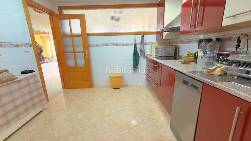 Foto df8ba299-81d7-4832-aac8-0cb399bdae3d. Pis amb aparcament a Playa Levante Benidorm