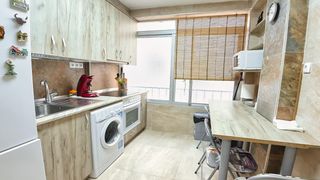 Pis  Calle de roldán. Piso venta en el centro de benidorm  listo para entrar a vivir!.