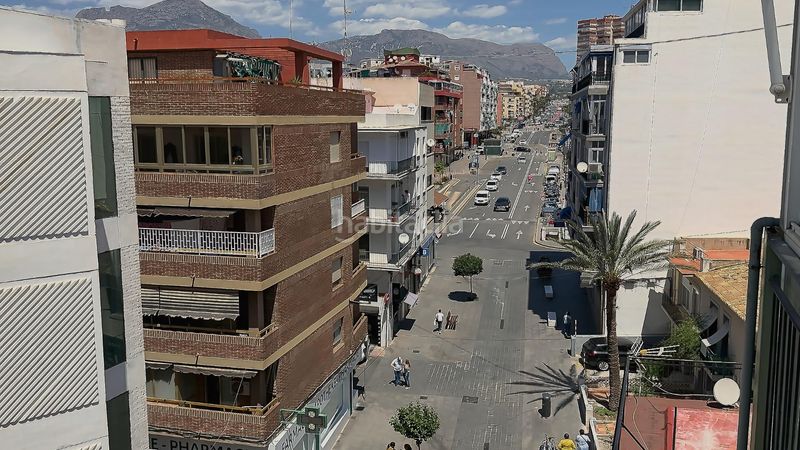 Foto cf25e9eb-679a-4c9d-9d23-bce8f9da5b01. Àtic a calle de tomás ortuño 72 a Centro Urbano Benidorm