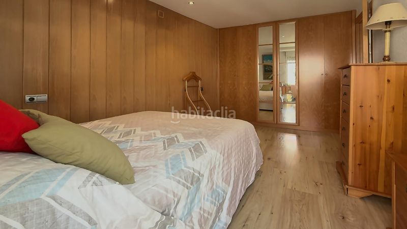 Foto e690dd19-165d-4f3b-ab22-1fa8941e321f. Àtic a calle de tomás ortuño 72 a Centro Urbano Benidorm