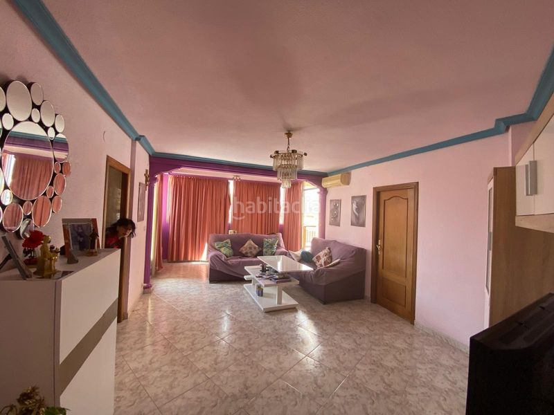 Foto cc3f00f1-3a78-450d-ad72-95f034753108. Àtic a Centro Urbano Benidorm
