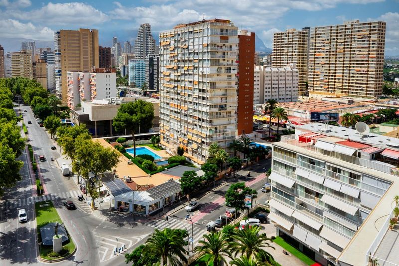 Foto ed8e6b23-d491-43e6-8b4f-21b6245798f4. Estudi amb piscina a Rincón Alto Benidorm