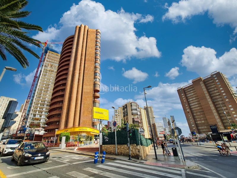 Foto f4dffde7-7fe2-42fc-934c-c1bb38c84df9. Estudi amb piscina a Rincón Alto Benidorm
