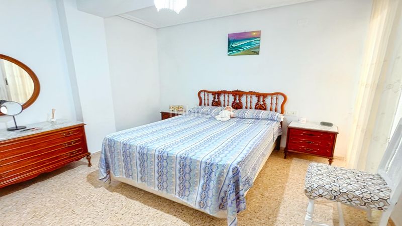 Foto e5f5c485-6e3c-4b0c-a708-070fb17c6629. Piso  en Centro Urbano Benidorm