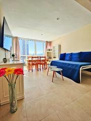 Pis  Avenida montecarlo. Piso con vistas al mar en playa de levante benidorm