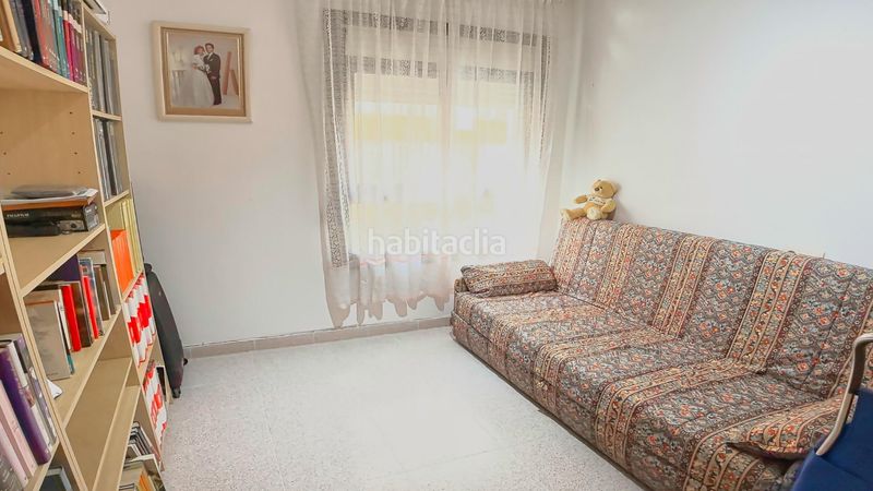 Foto e9a0ed5e-3ad4-4ba8-bbe1-8e616585f78b. Pis a Colonia Madrid Benidorm