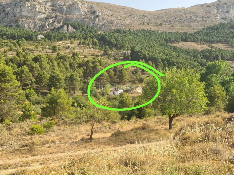 Foto f6fc6dea-3879-4edf-8a56-0e18d9ef8aef. Masia amb aparcament a Confrides