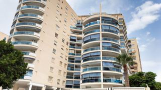 Pis  Calle llevant. Piso en cala villajoyosa con 2 dormitorios, 2 baños y terraza