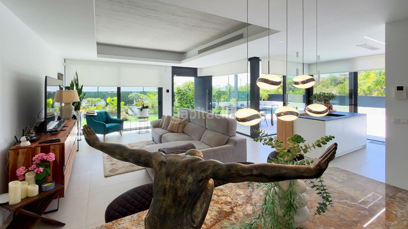 Foto 48614377-a0f2-4eca-b4a6-cede6d8aae2e. Chalet  en balcón de Finestrat-terra marina Finestrat