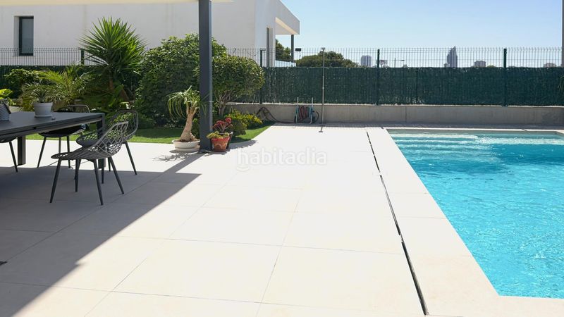 Foto fc980efa-a198-43df-8020-3daf0b257ad9. Chalet  en balcón de Finestrat-terra marina Finestrat