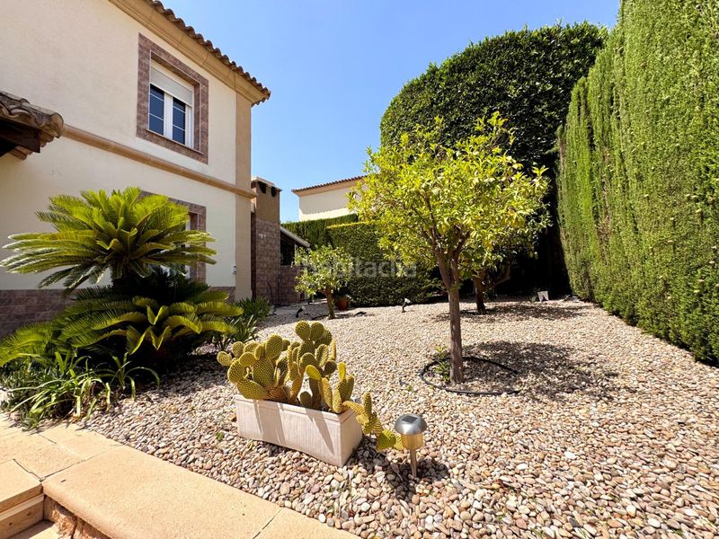 Foto e6d6725c-dd75-4f60-bc57-cdabbe098546. Xalet amb calefacció aparcament piscina a Finestrat pueblo Finestrat