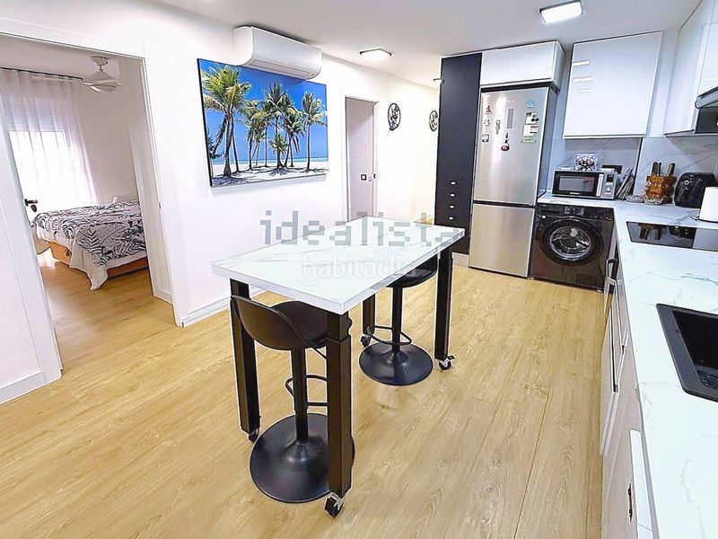 Foto 5fba7cf2-fd68-4eb8-91a4-87e9b2c41adf. Flat in Centro Urbano Benidorm