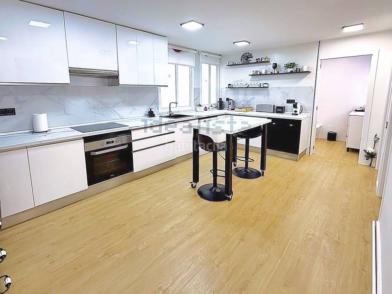 Foto 69a055a9-f2fa-47a7-8be6-97885d42ec00. Flat in Centro Urbano Benidorm
